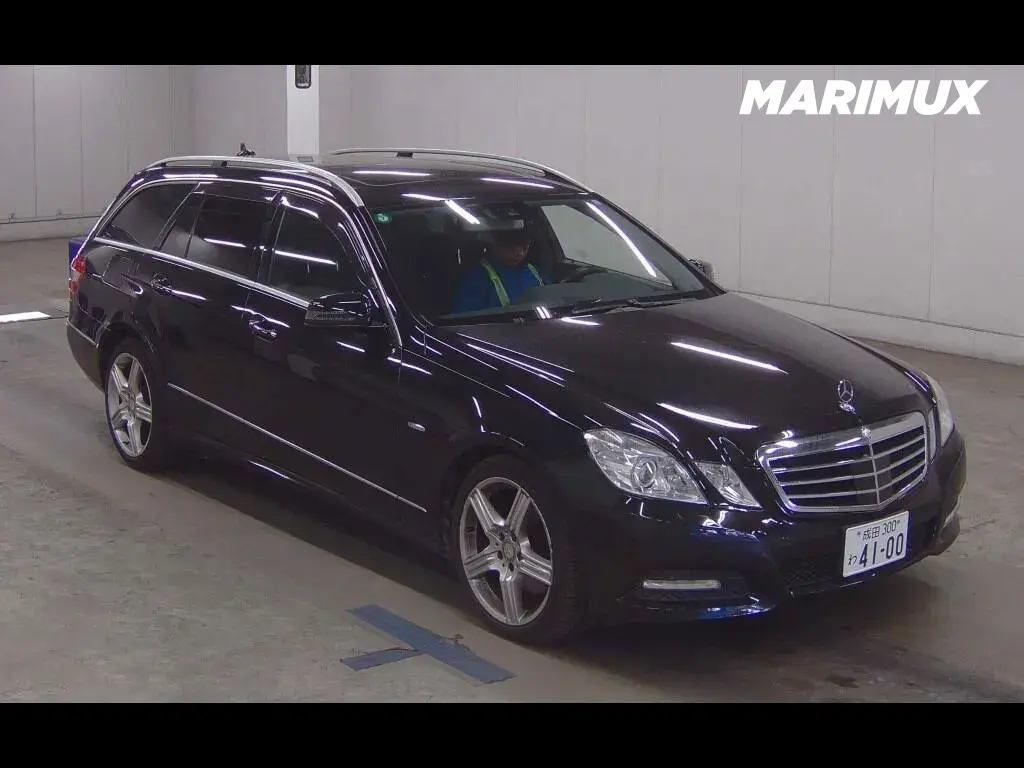 MERCEDES BENZ E-CLASS STATIONWAGON 4WD E300 4MATIC BLUEEFFICIENCY STATIONWAGON