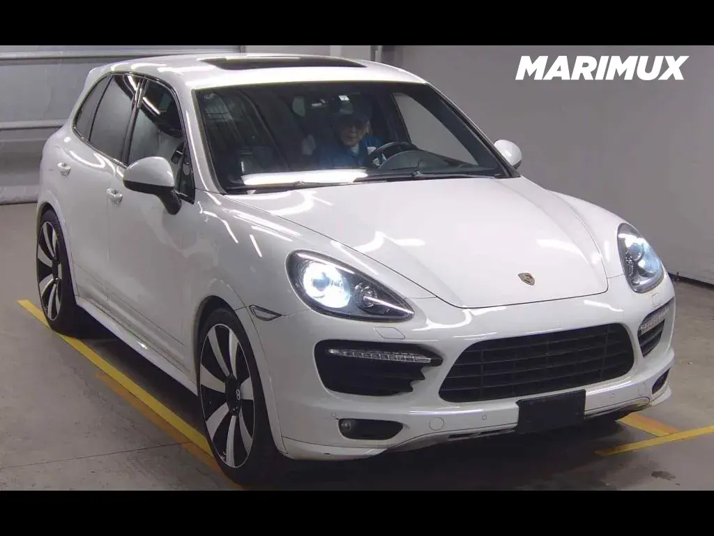 PORSCHE CAYENNE 4WD GTS