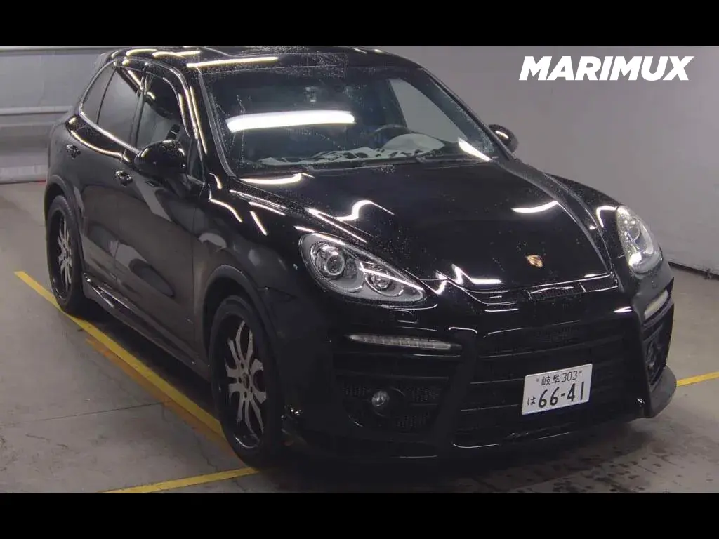 PORSCHE CAYENNE 4WD TURBO