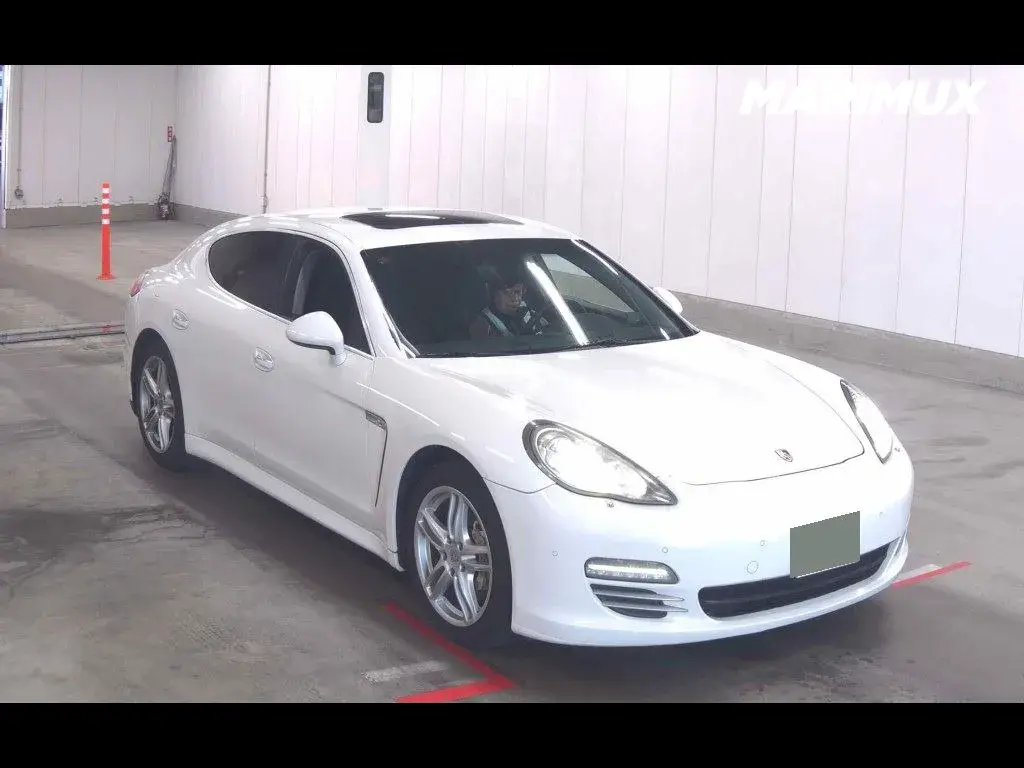 PORSCHE PANAMERA 5D S