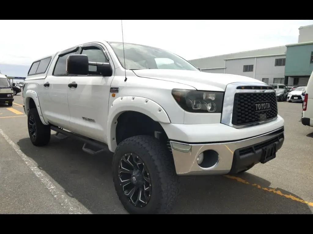 AMERICA TOYOTA OTHERS CREWMAX