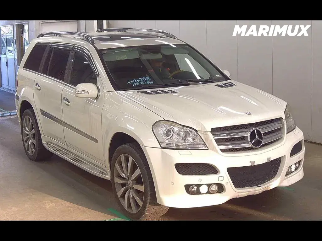 MERCEDES BENZ GL-CLASS 4WD GL550 4MATIC