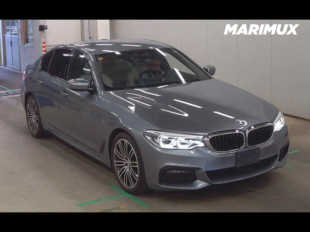BMW 5 SERIES 4D 530I M-SPORT