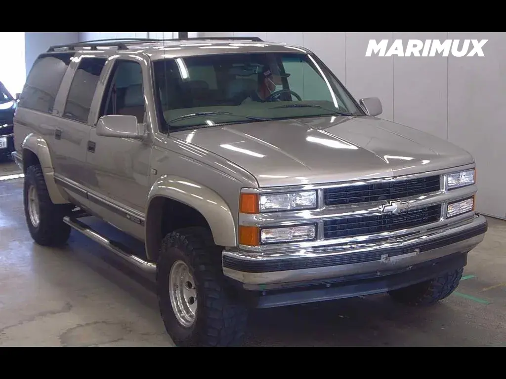 CHEVROLET SUBURBAN 4WD