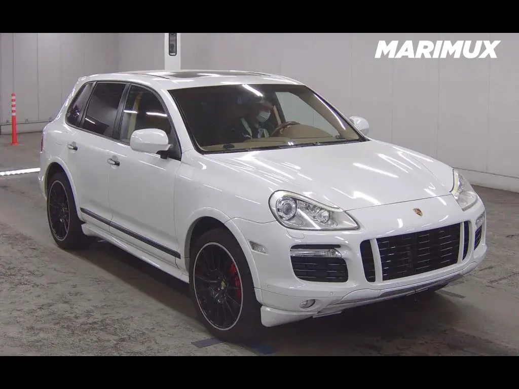 PORSCHE CAYENNE 4WD GTS