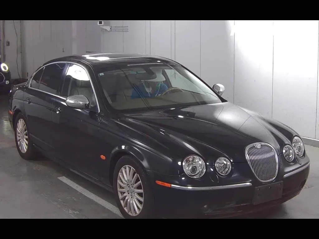 JAGUAR S-TYPE