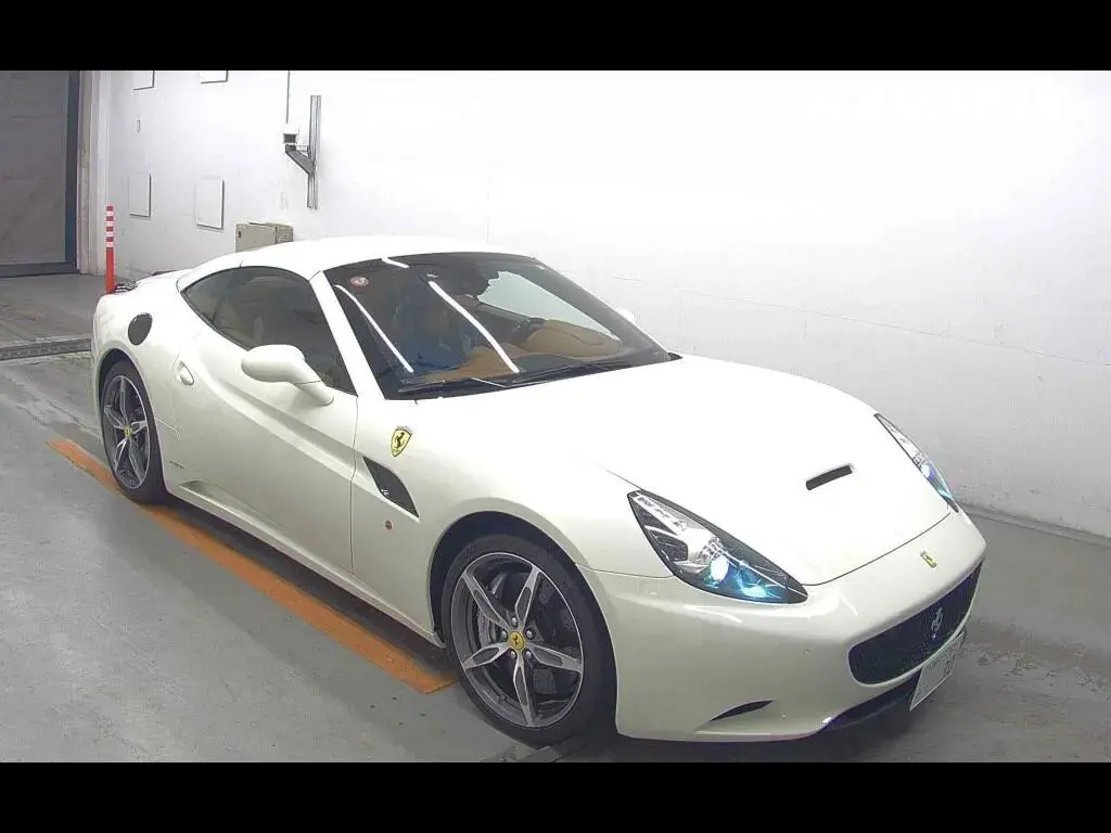 FERRARI CALIFORNIA 30 BASE GRADE
