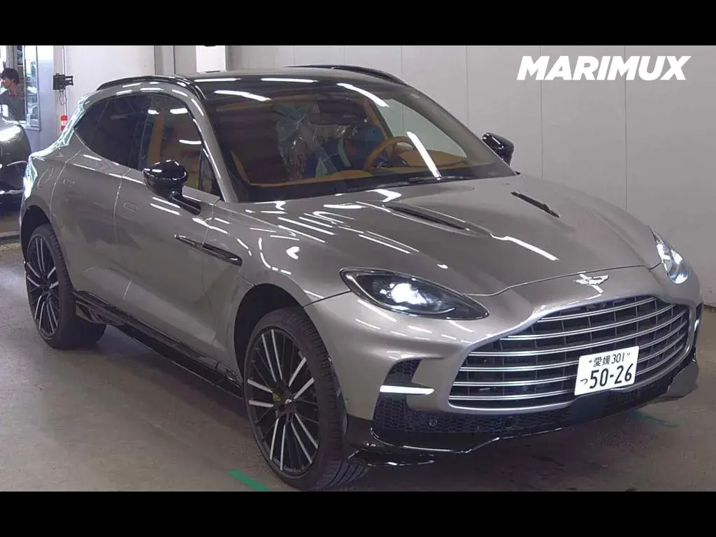 ASTON MARTIN DBX 4WD