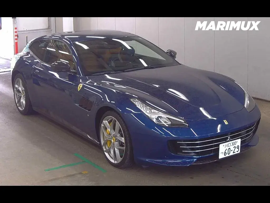 FERRARI GTC4 LUSSO T