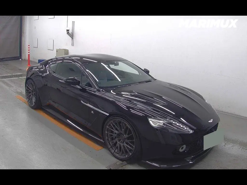 ASTON MARTIN VANQUISH OP OTHERS