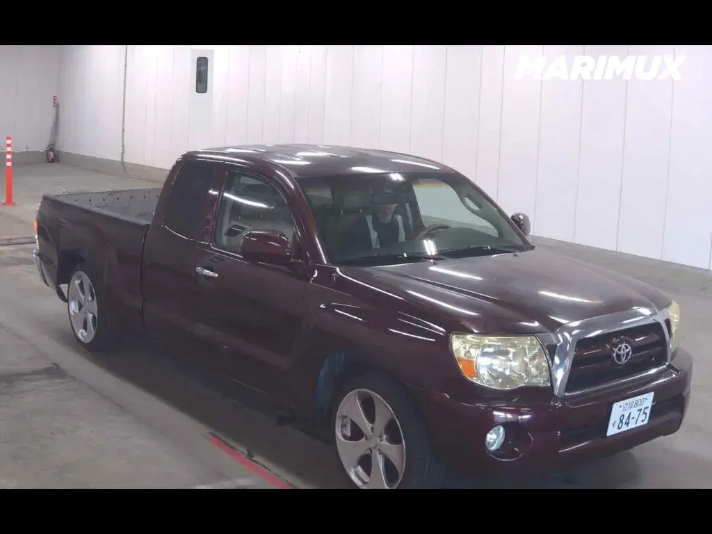 AMERICA TOYOTA TACOMA 2D