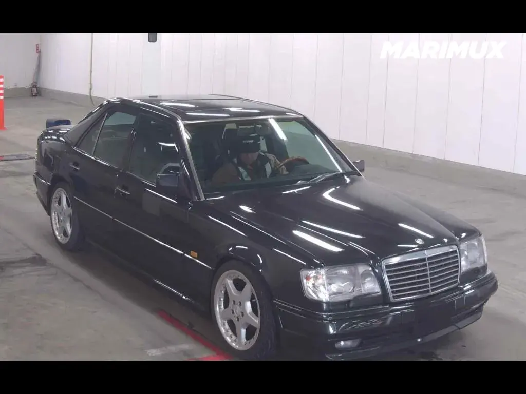 AMG E-CLASS 4D OTHERS