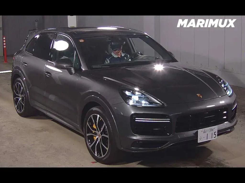 PORSCHE CAYENNE 4WD TURBO