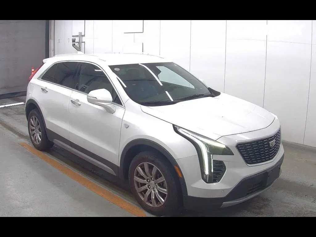 CADILLAC XT4 4WD PREMIUM