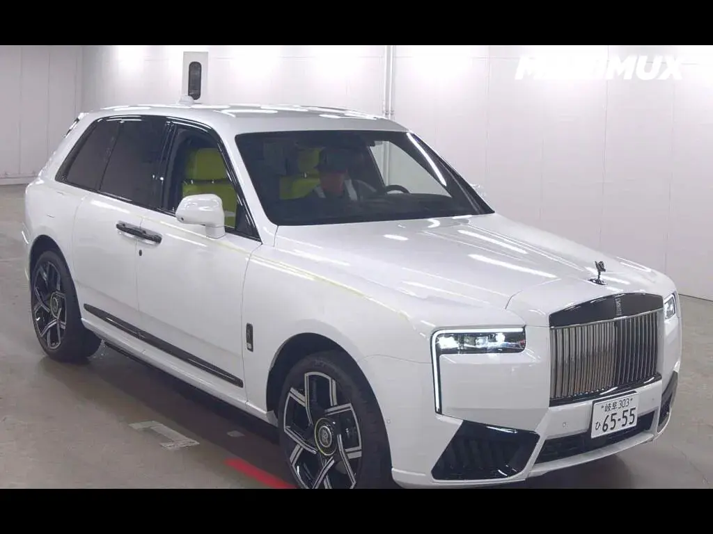 ROLLS-ROYCE CULLINAN 4WD BLACK BADGE