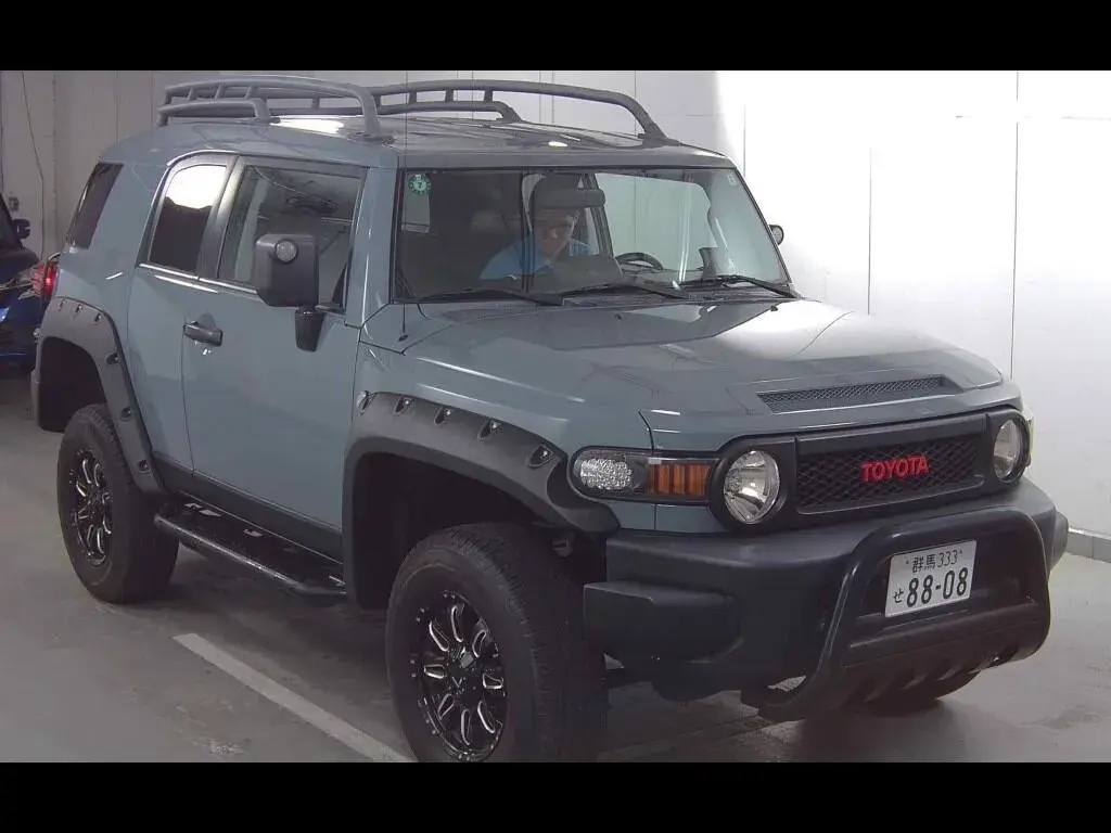 AMERICA TOYOTA FJ CRUISER 4WD