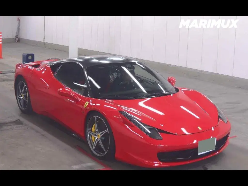 FERRARI 458 ITALIA