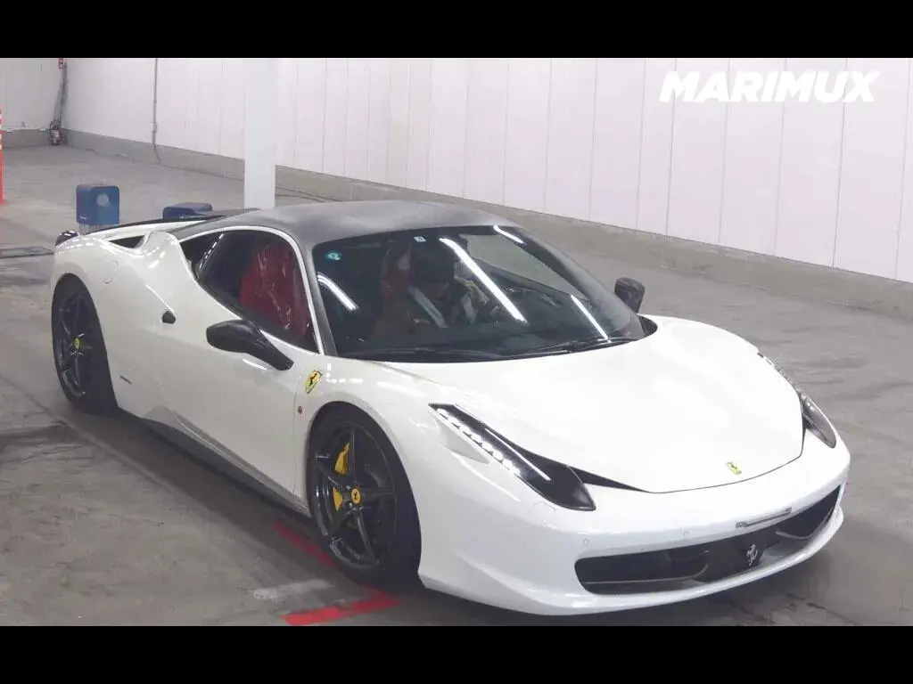 FERRARI 458 ITALIA