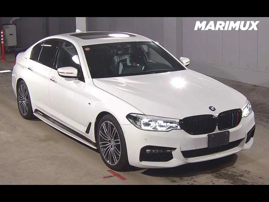 BMW 5 SERIES 4D 530I M-SPORT