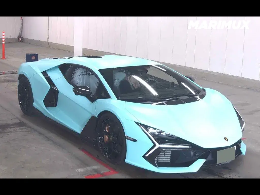 LAMBORGHINI REVUELTO 4WD