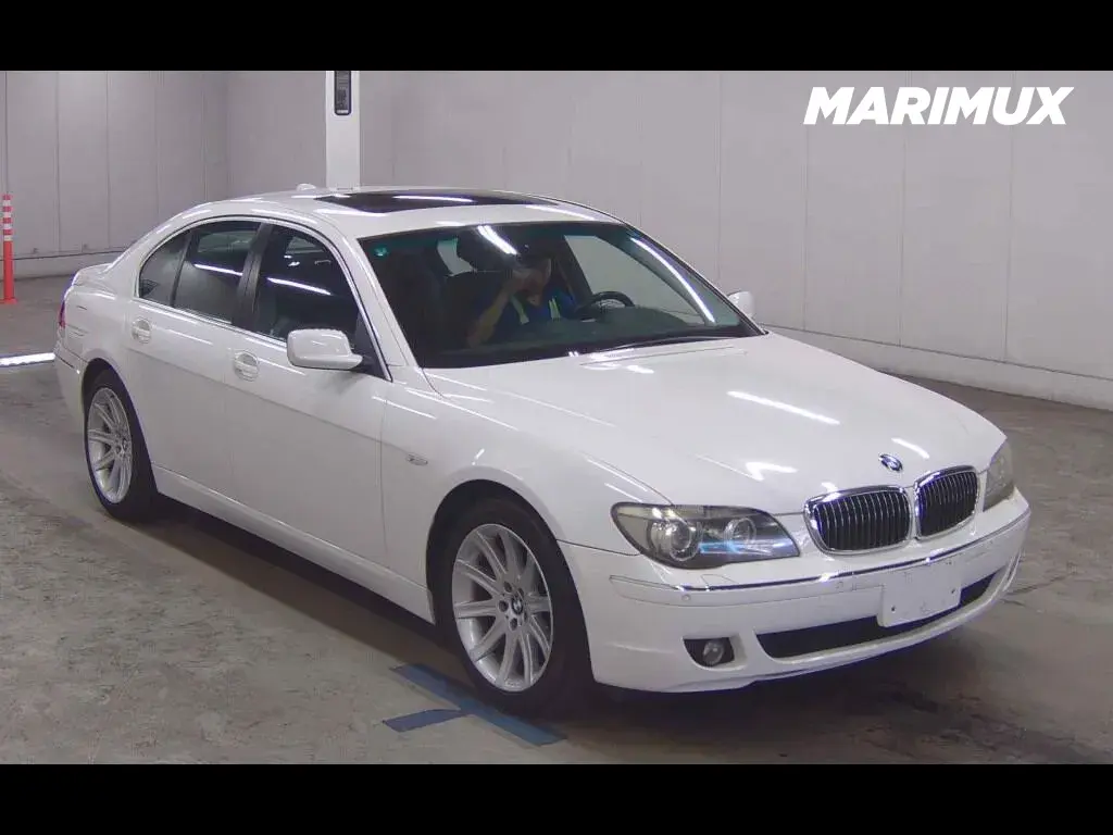 BMW 7 SERIES 750I