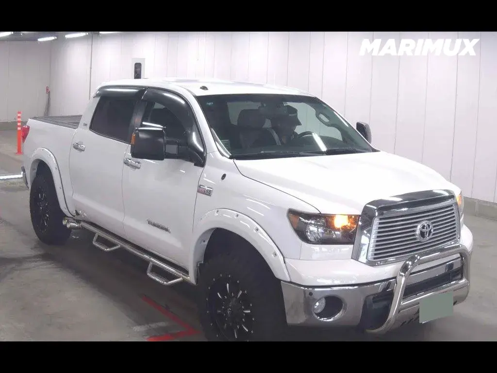 AMERICA TOYOTA TUNDRA 4D CREWMAX SR5