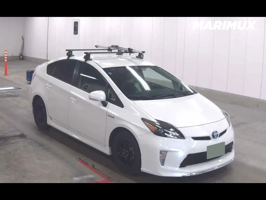 AMERICA TOYOTA PRIUS 5D