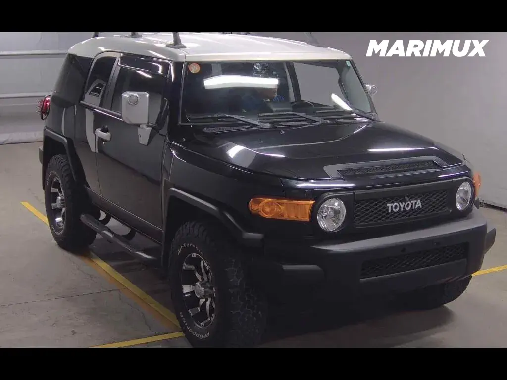 AMERICA TOYOTA FJ CRUISER 4WD BASE GRADE