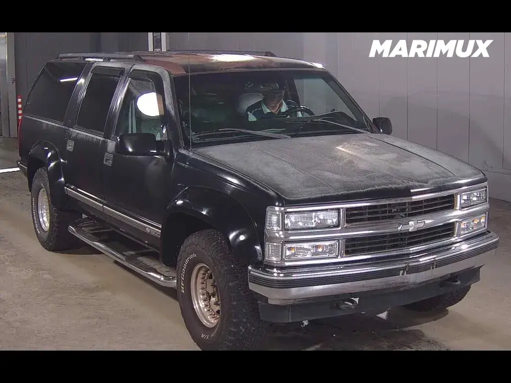 CHEVROLET SUBURBAN 4WD LT
