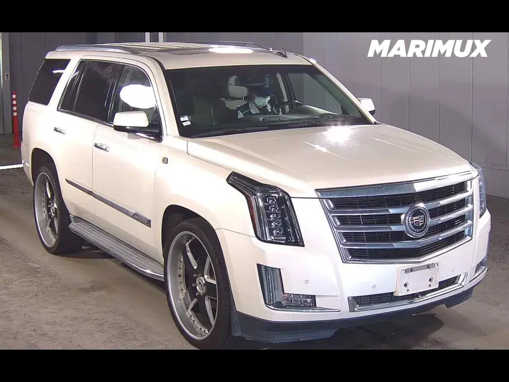 CADILLAC ESCALADE 4WD PREMIUM